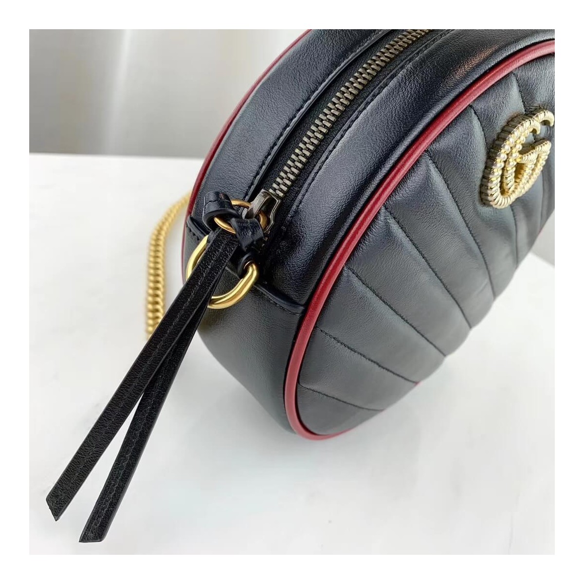 Gucci GG Marmont Mini Round Shoulder Bag 550154 Black