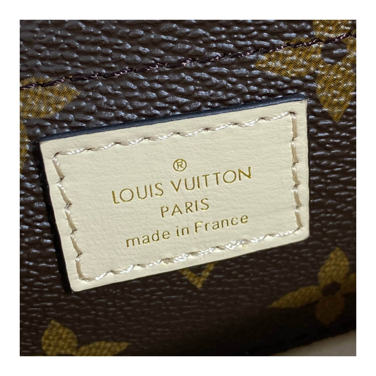 Louis Vuitton Officier M69841