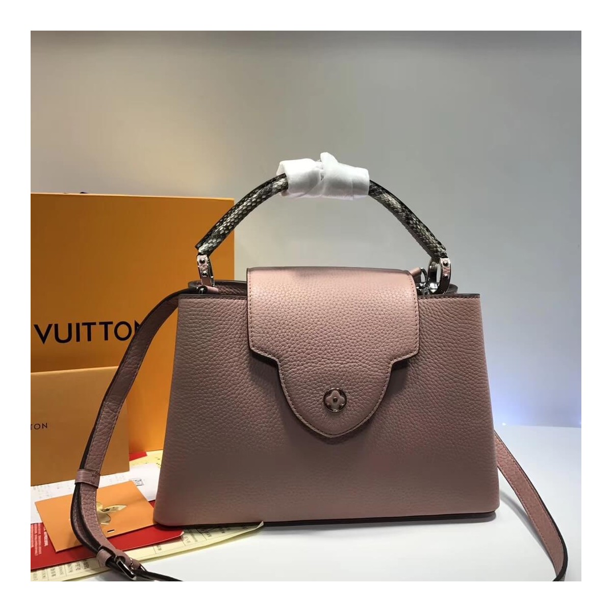 Louis Vuitton Taurillon Leather And Python Capucines BB N92039