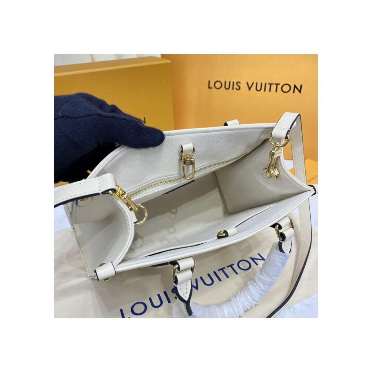 Louis Vuitton Onthego PM M45779 M45654 M45659