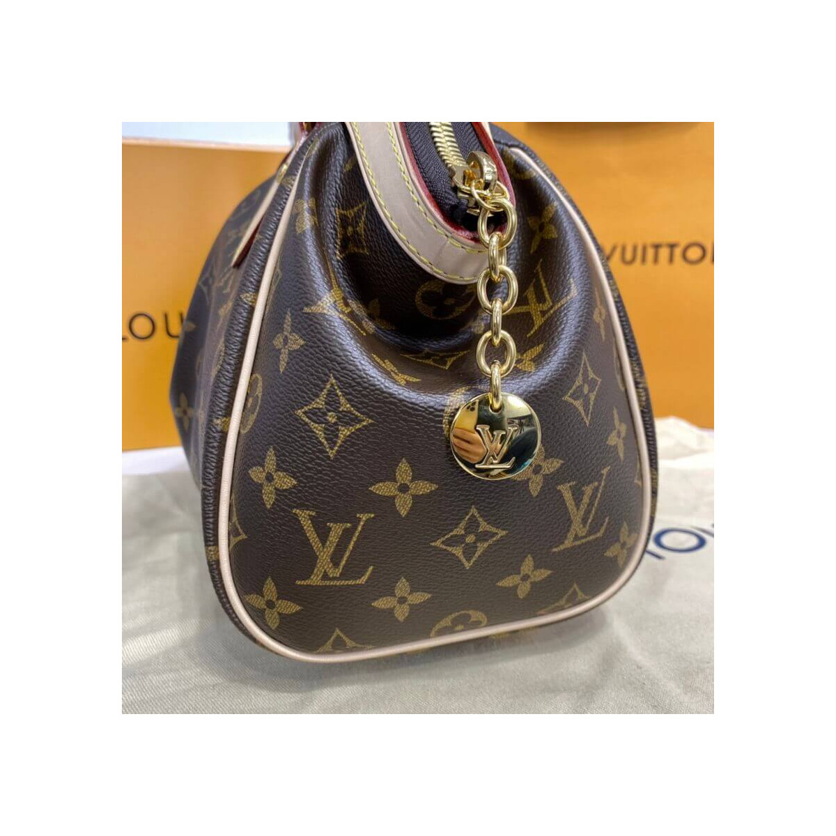 Louis Vuitton Monogram Tivoli PM M40143