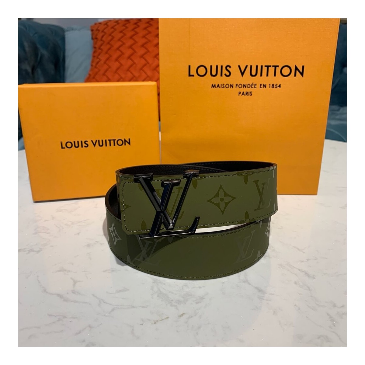 Louis Vuitton 40mm LV Pyramide Reversible Belt M0171U