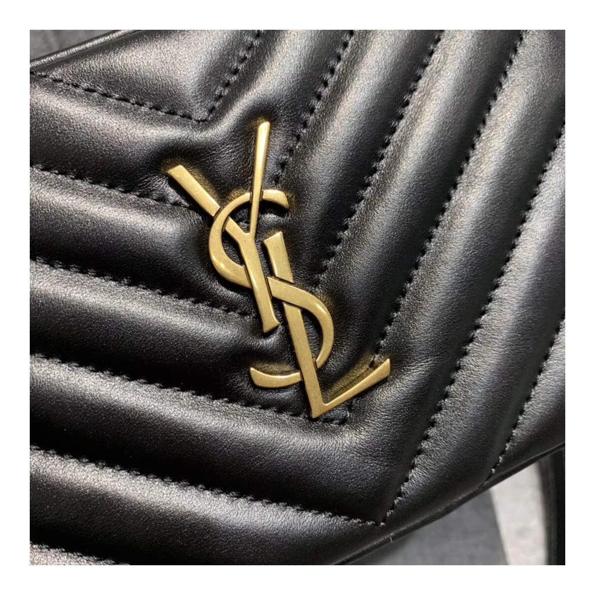 Saint Laurent Lou Belt Bag 534817