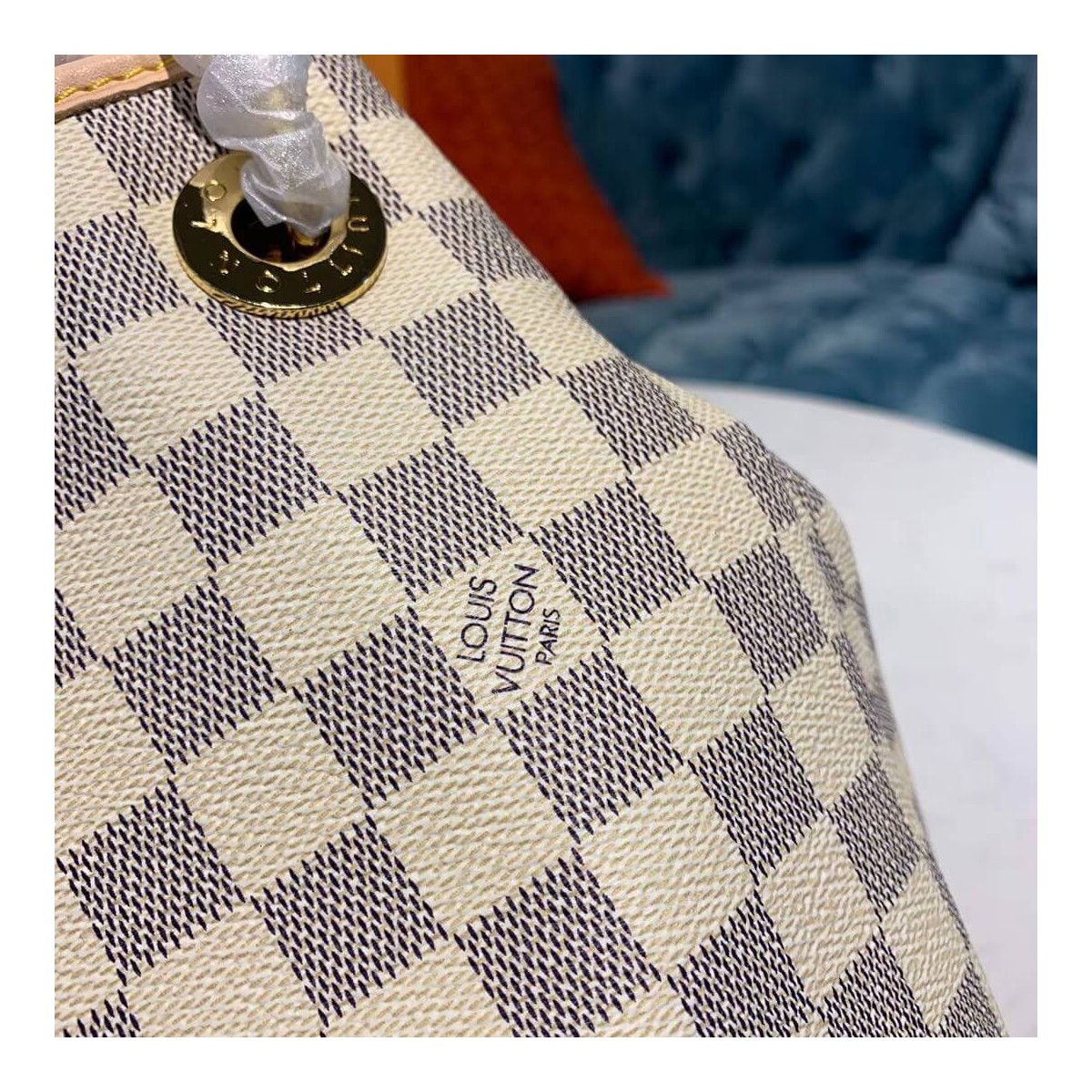 Louis Vuitton Damier Azur Canvas Artsy MM N40253