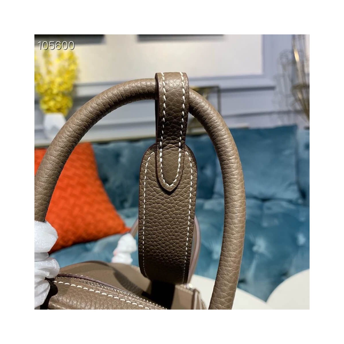 Hermes Lindy 26 Shoulder Bag