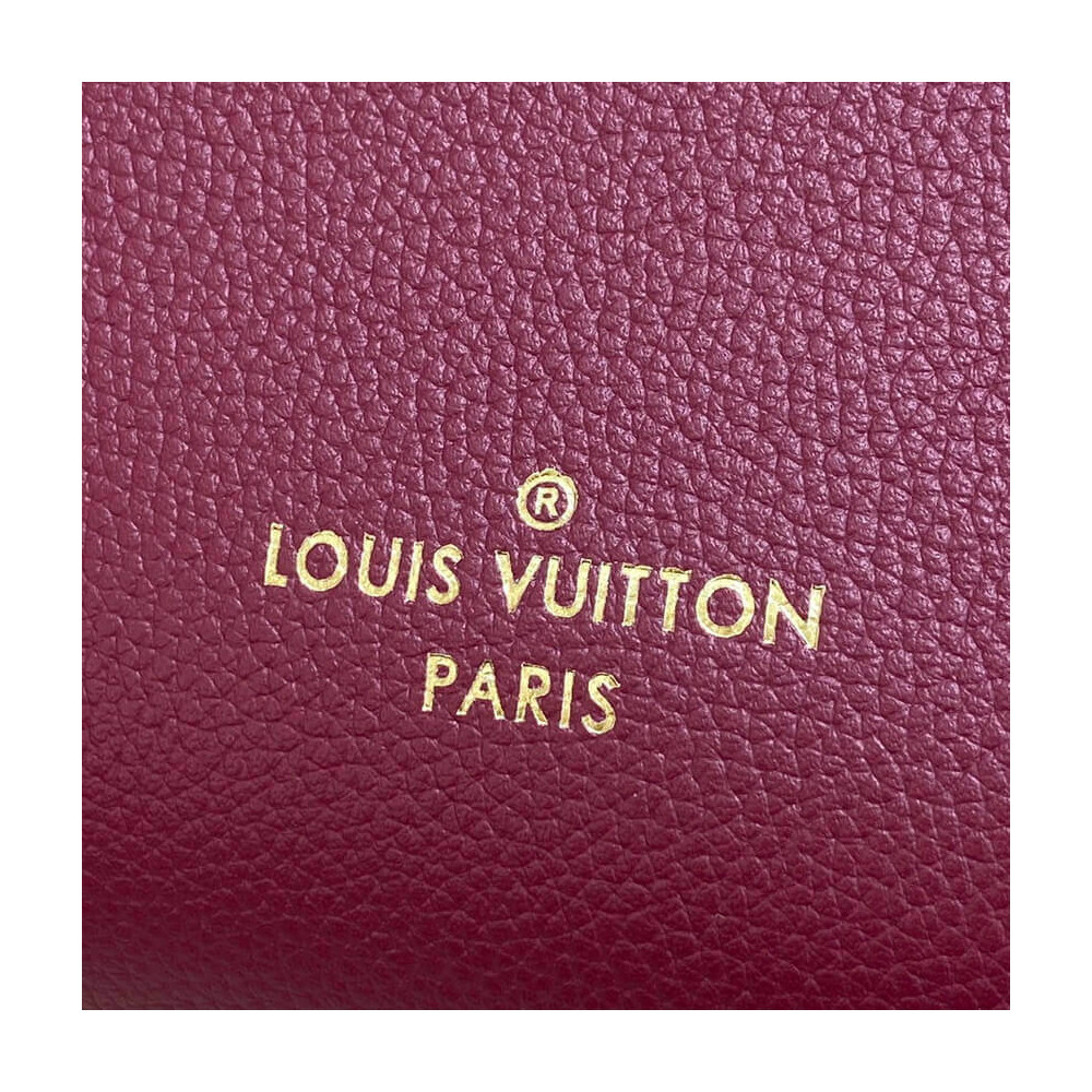 Louis Vuitton On My Side MM M56934 M58485