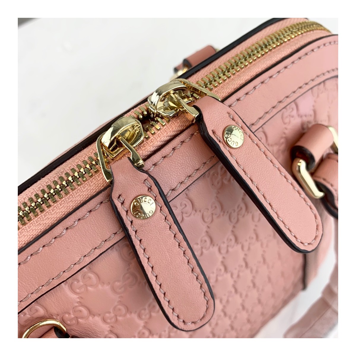 Gucci Signature Microguccissima Bag 449654