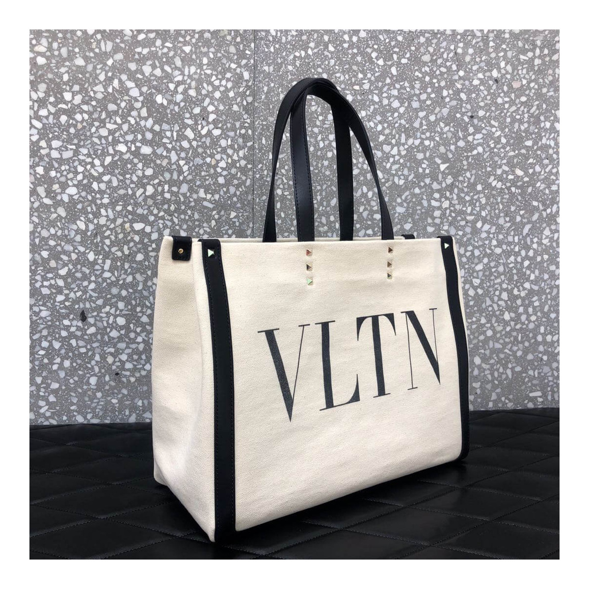 Valentino Garavani VLTN Grande Plage Small Tote Bag 90033