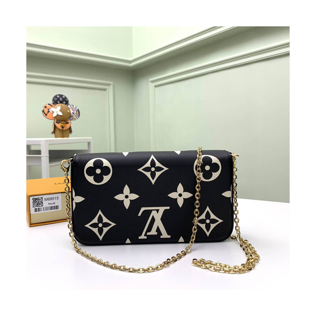 Louis Vuitton LV Crafty Felicie Pochette M69515