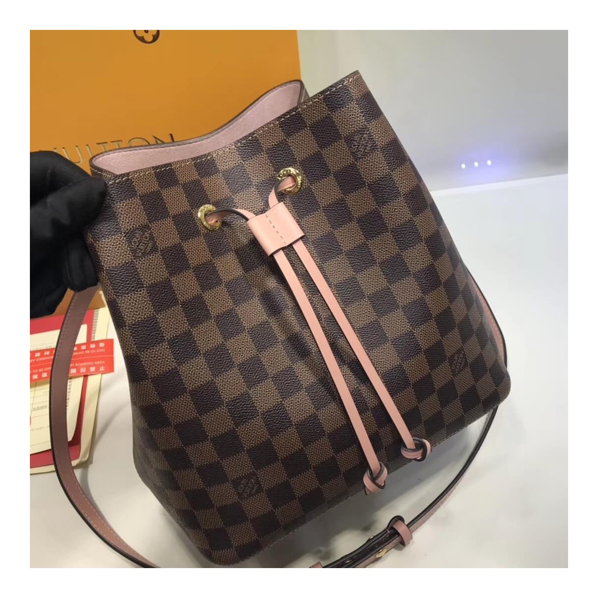 Louis Vuitton Damier Ebene NeoNoe N40213