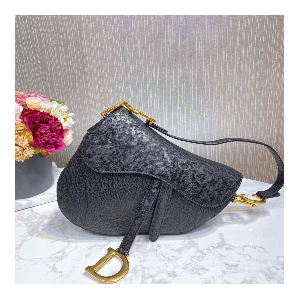 Christian Dior Saddle Bag in Grained Calfskin M0446