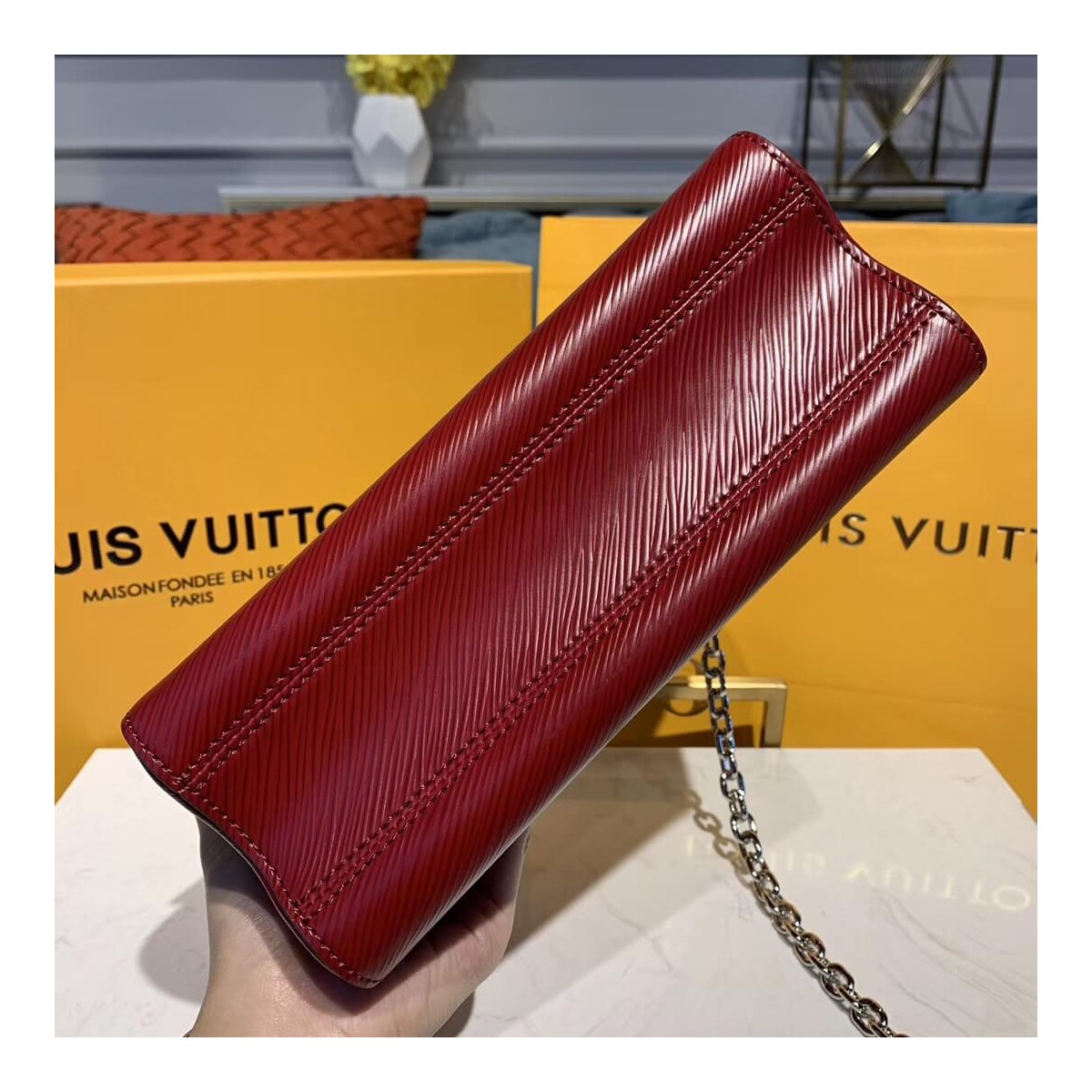 Louis Vuitton Epi Leather Twist MM M50282