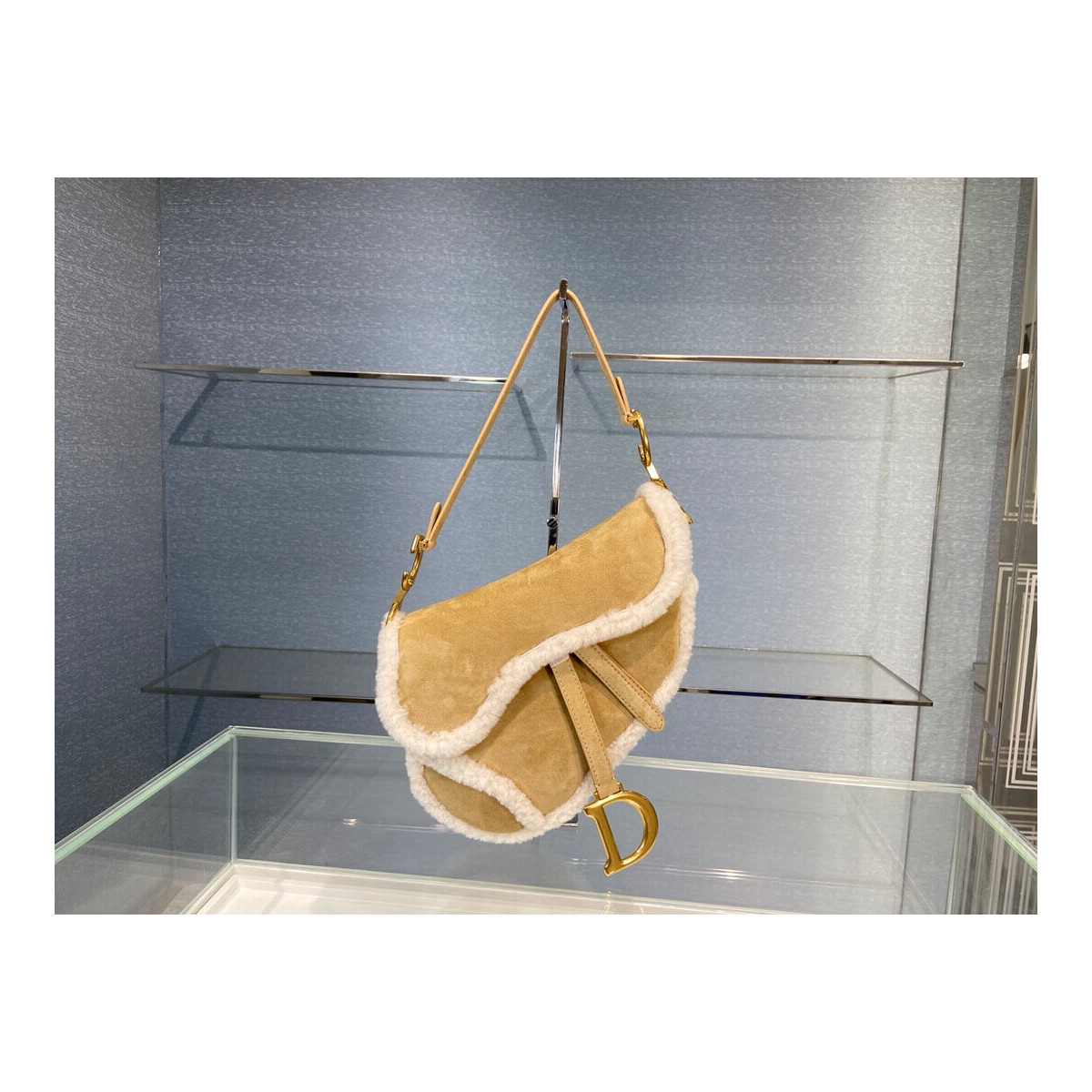 Christian Dior Saddle Bag in Camel-Colored Shearling M0446