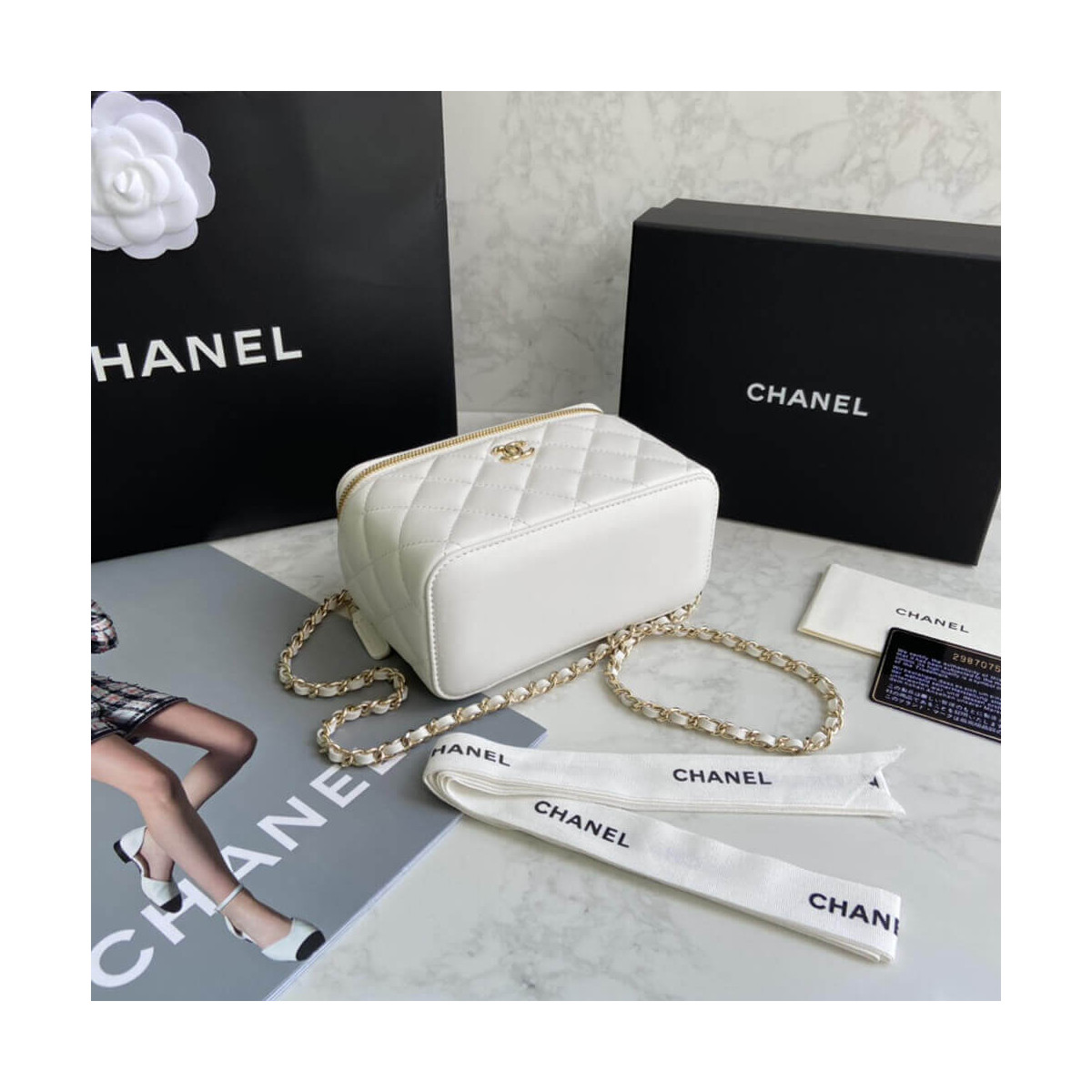 Chanel Mini Vanity Case With Chain AP1472