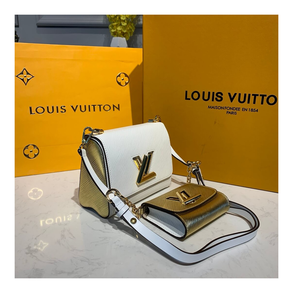 Louis Vuitton Twist PM And Twisty M55685 White/Gold