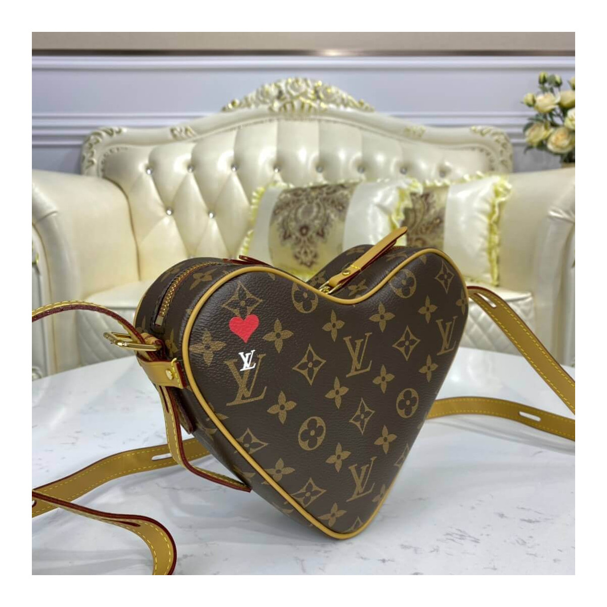 Louis Vuitton Game On Cœur M57456