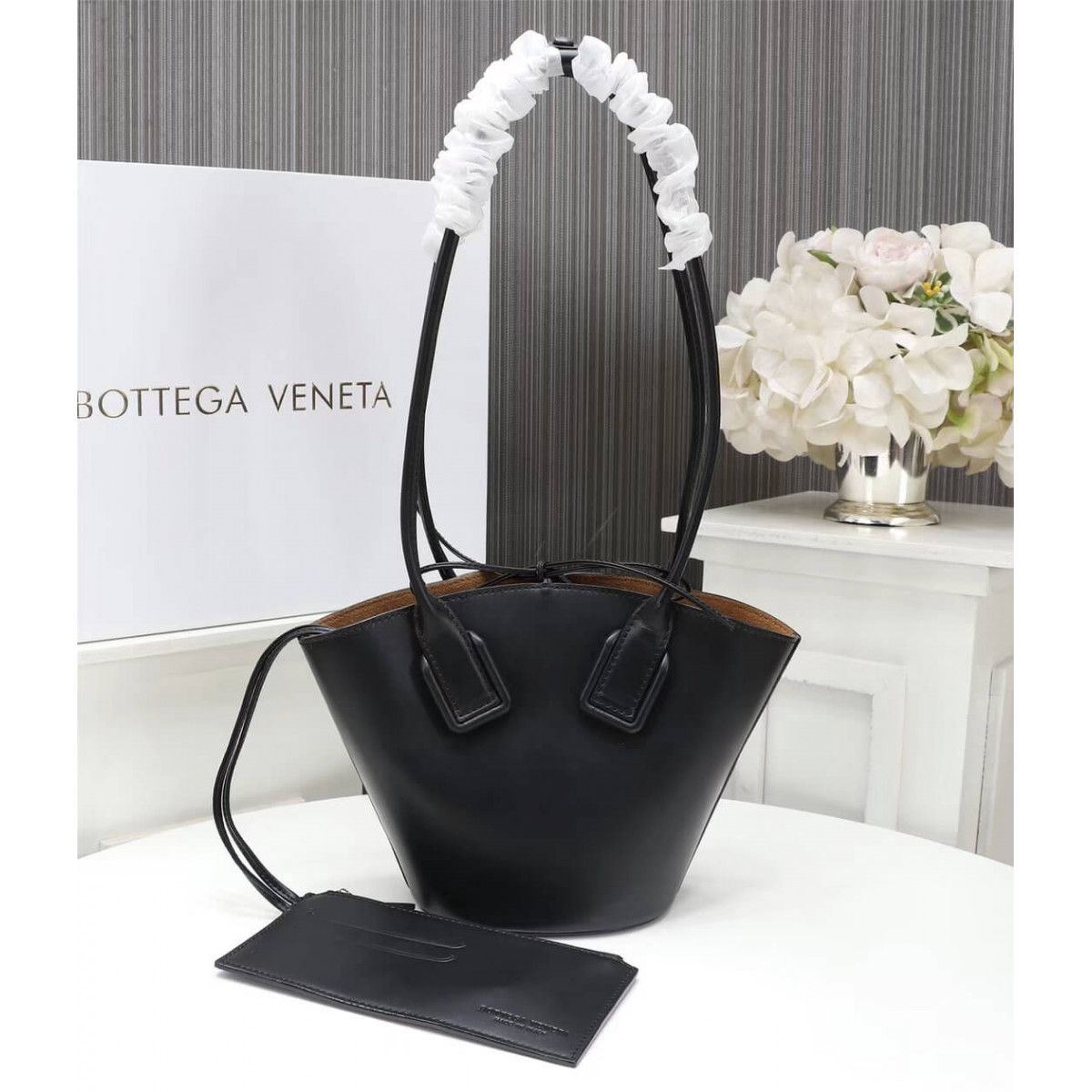 Bottega Veneta Mini Basket Tote 423168