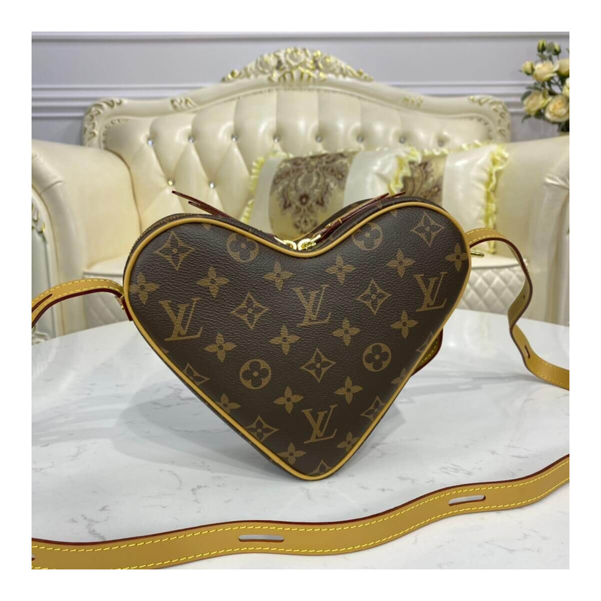 Louis Vuitton Game On Cœur M57456