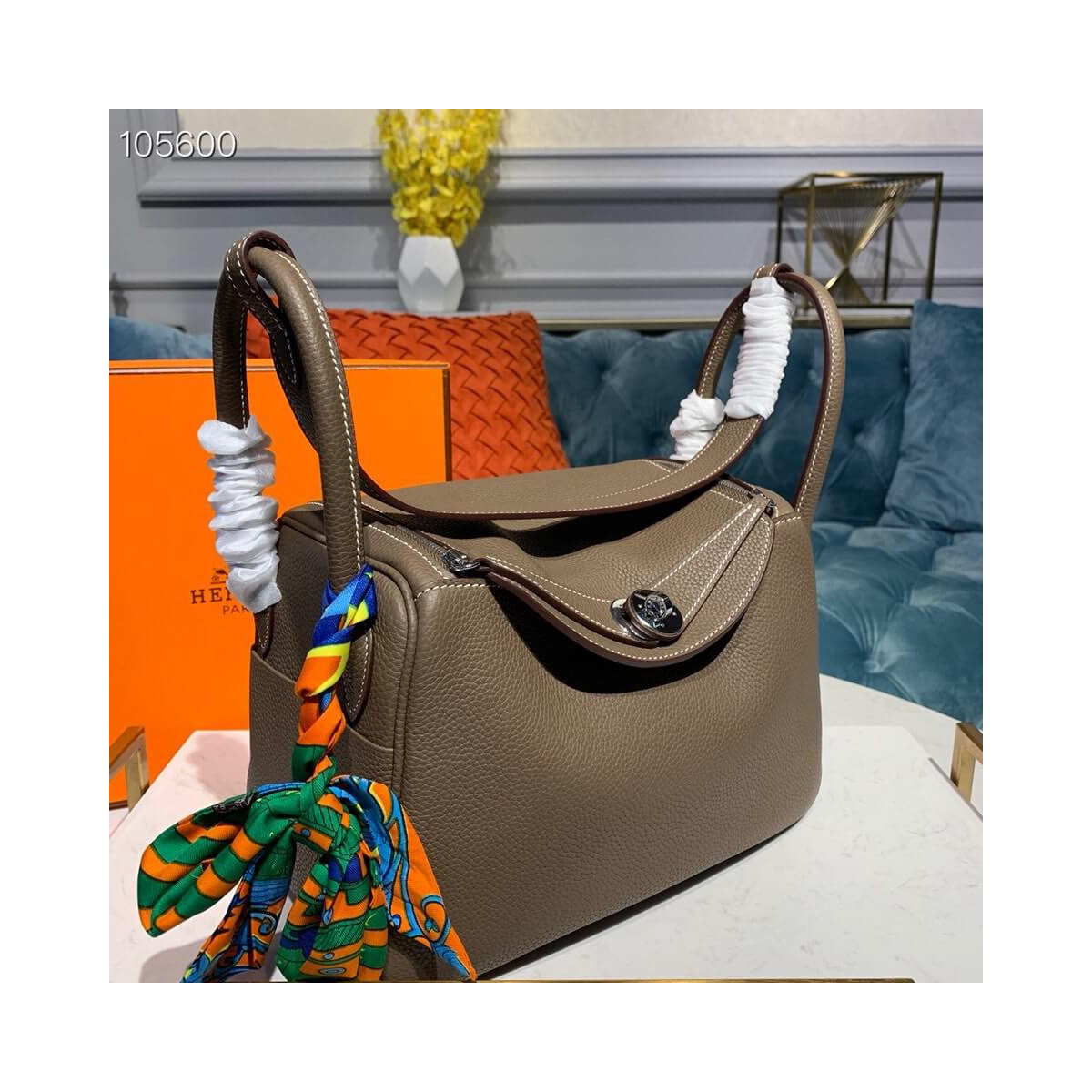 Hermes Lindy 26 Shoulder Bag