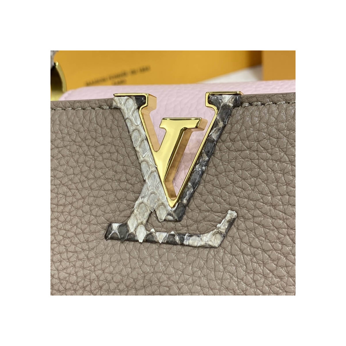 Louis Vuitton Taurillon Leather and Python Capucines BB M57539