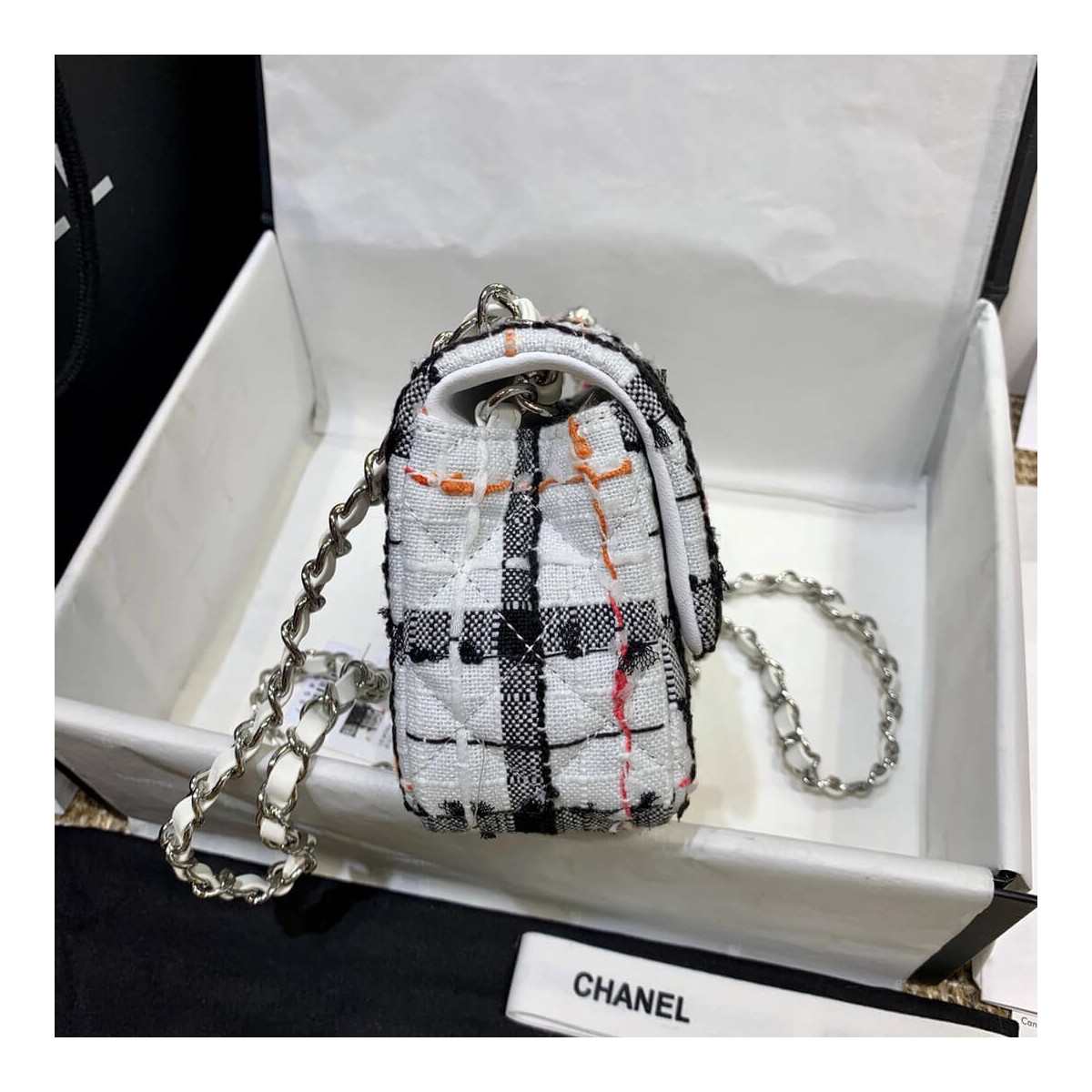 Chanel Tweed 20cm Classic Flap Bag A01116 White/Black