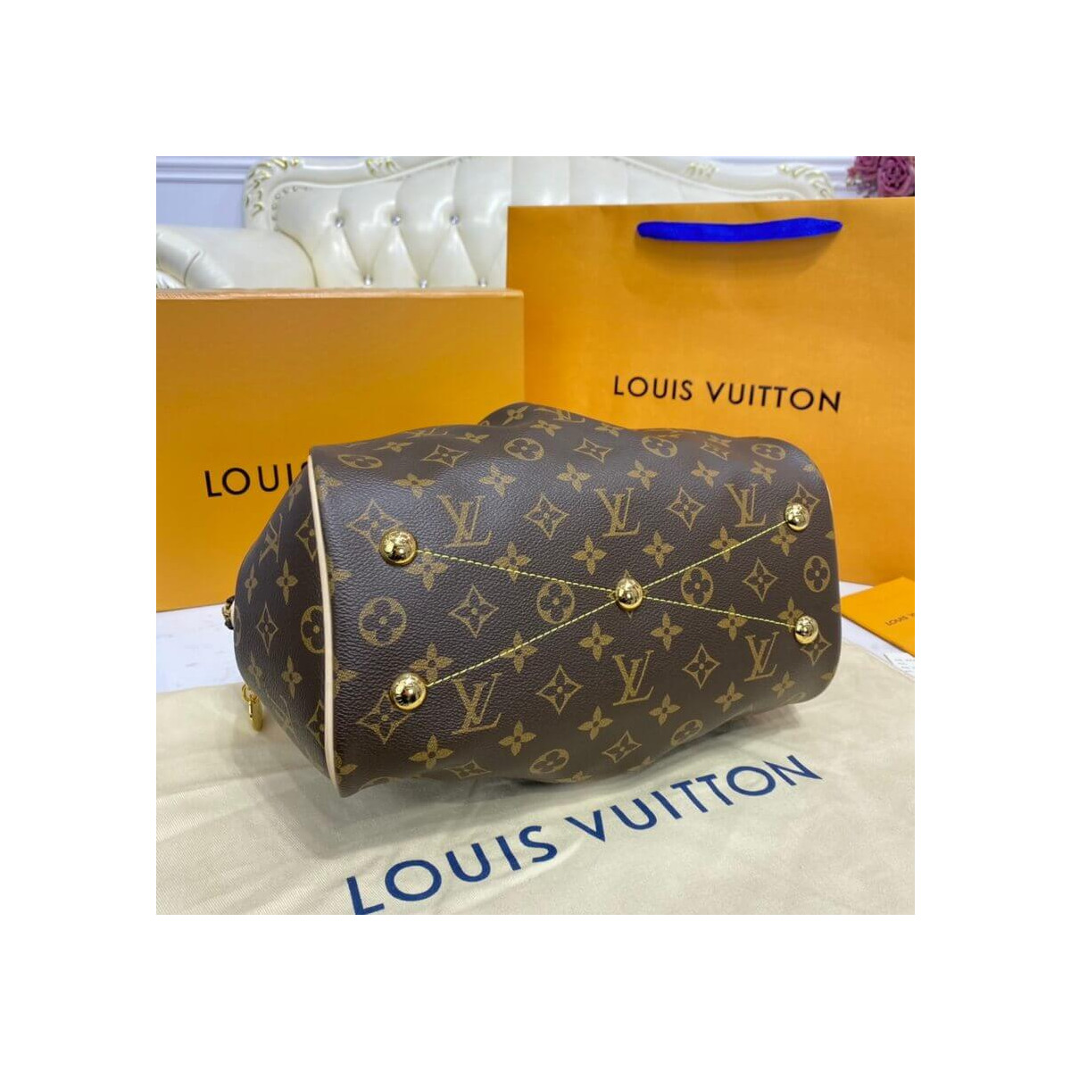 Louis Vuitton Monogram Tivoli PM M40143