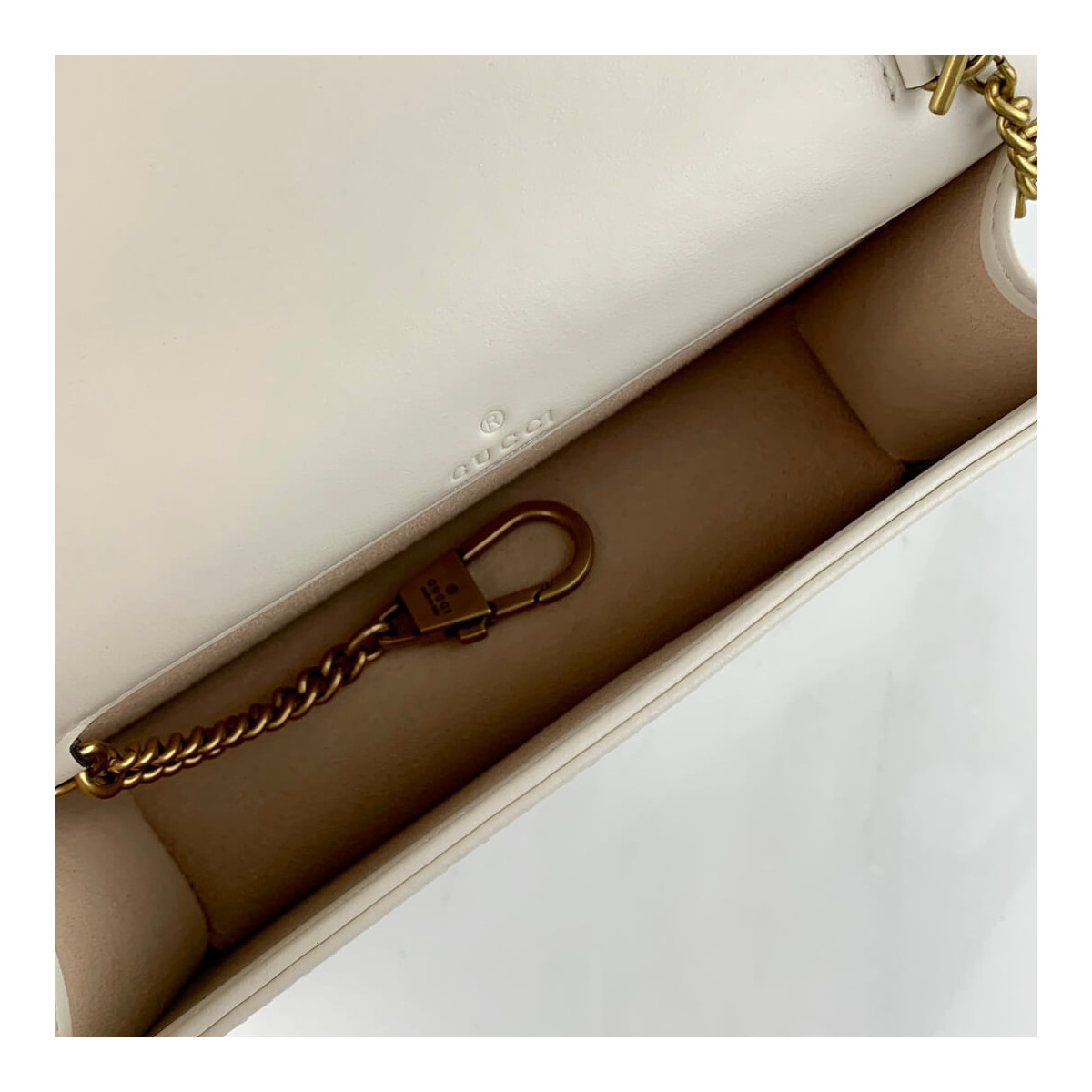 Gucci GG Marmont Mini Bag 488426