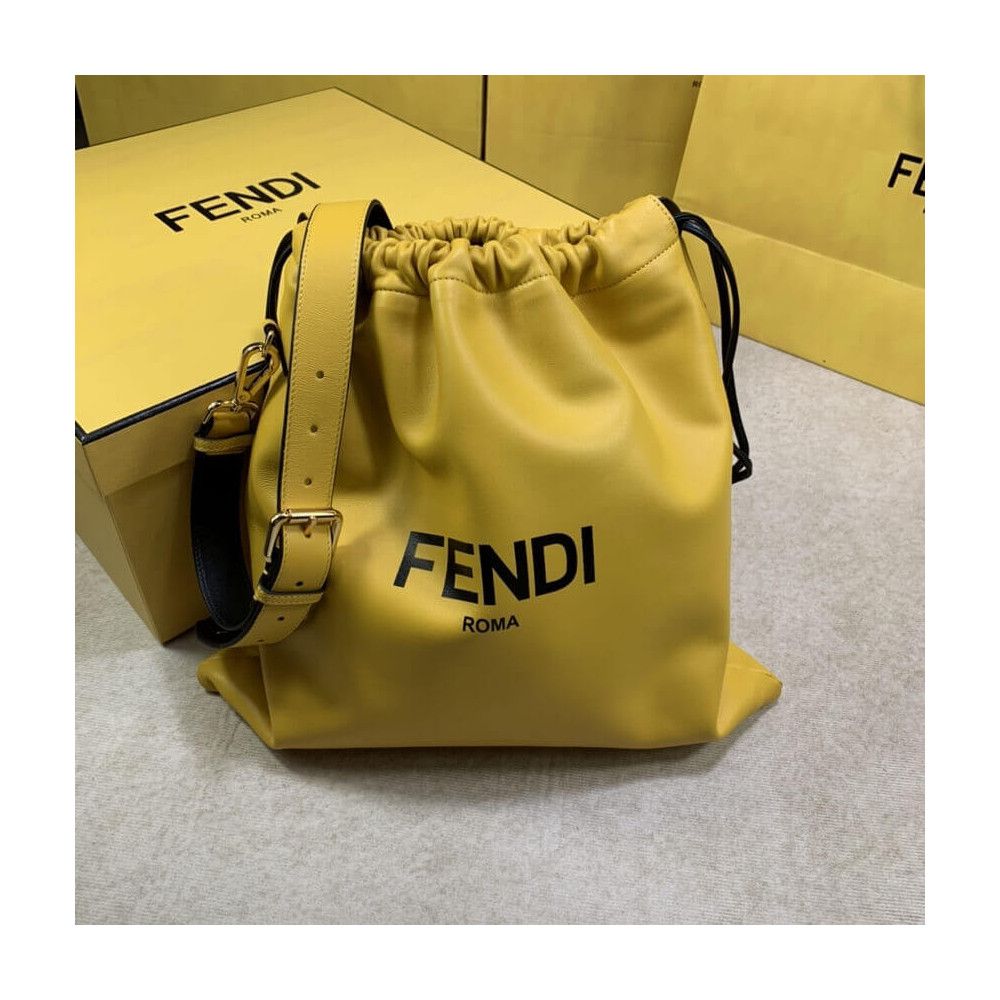 Fendi Pack Medium Pouch 88N336