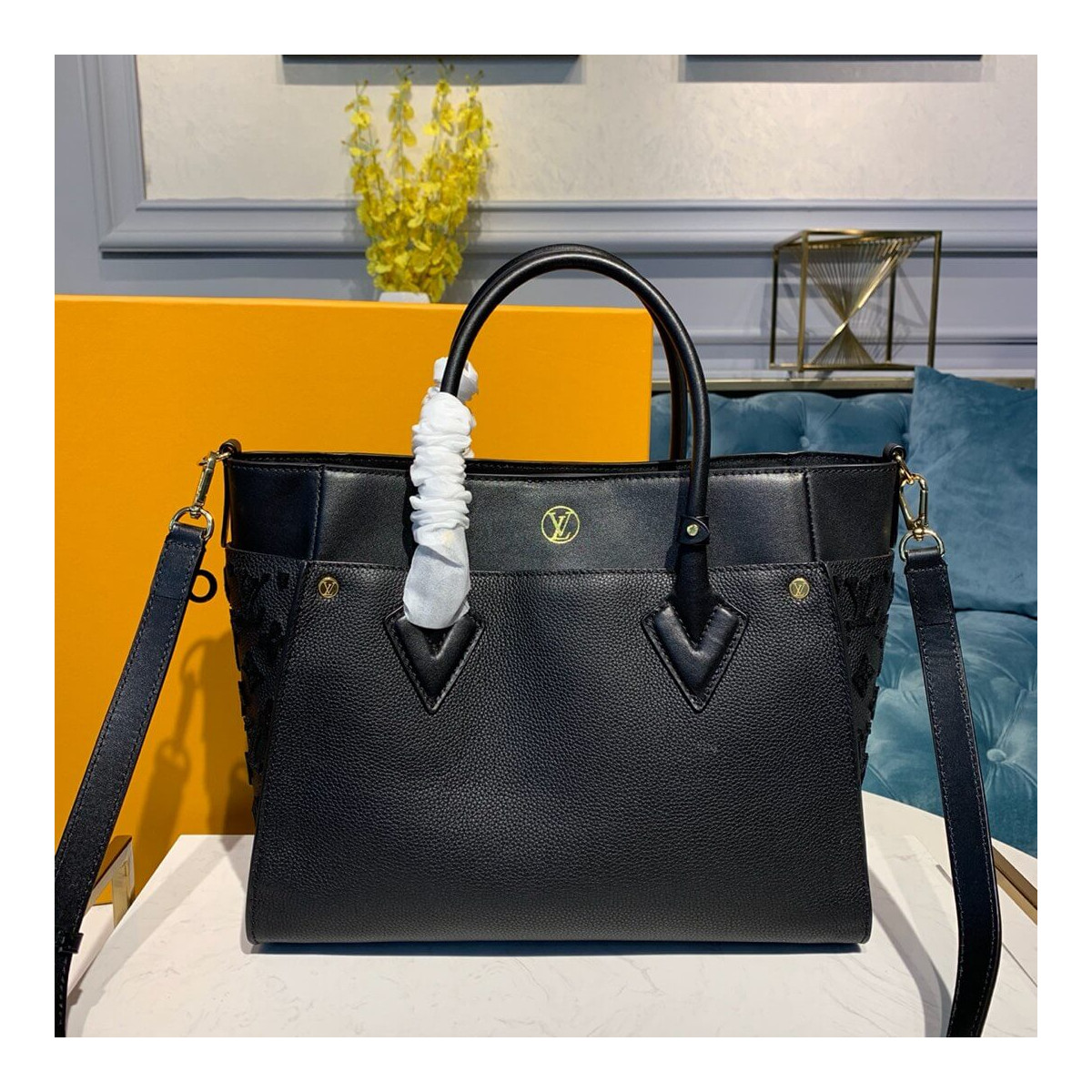 Louis Vuitton On My Side Bag M53823 Black