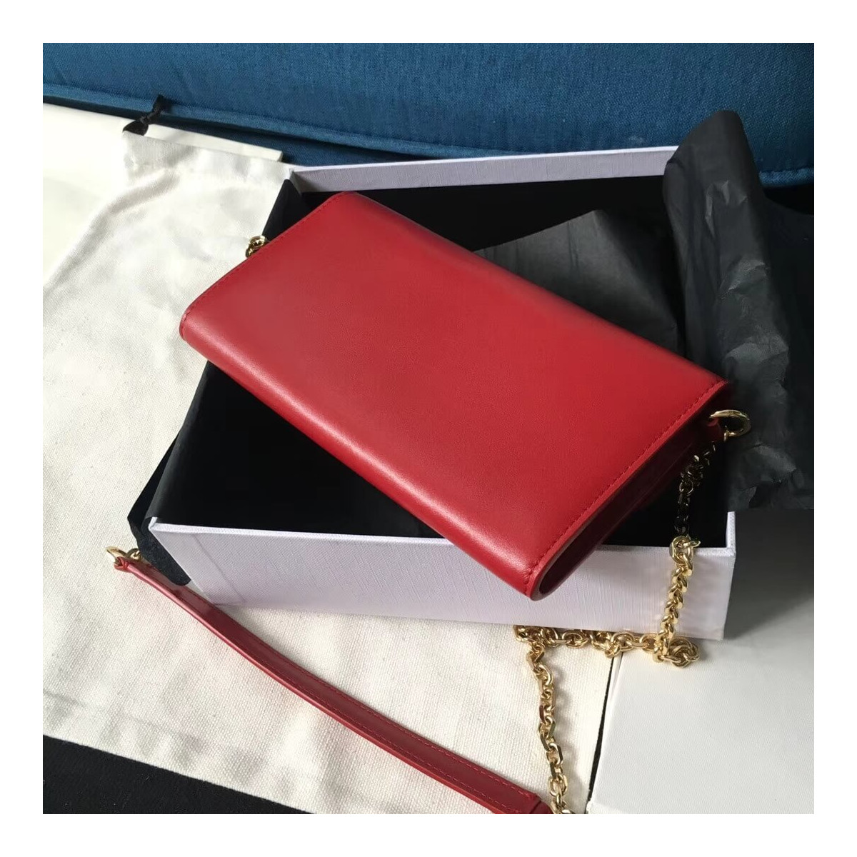 Celine C Wallet On Chain In Smooth Calfskin 10B903