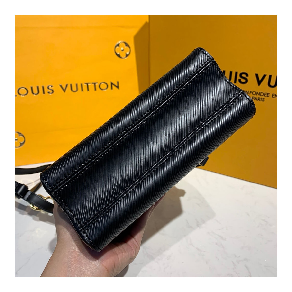 Louis Vuitton Twist PM And Twisty M55685 Black/White