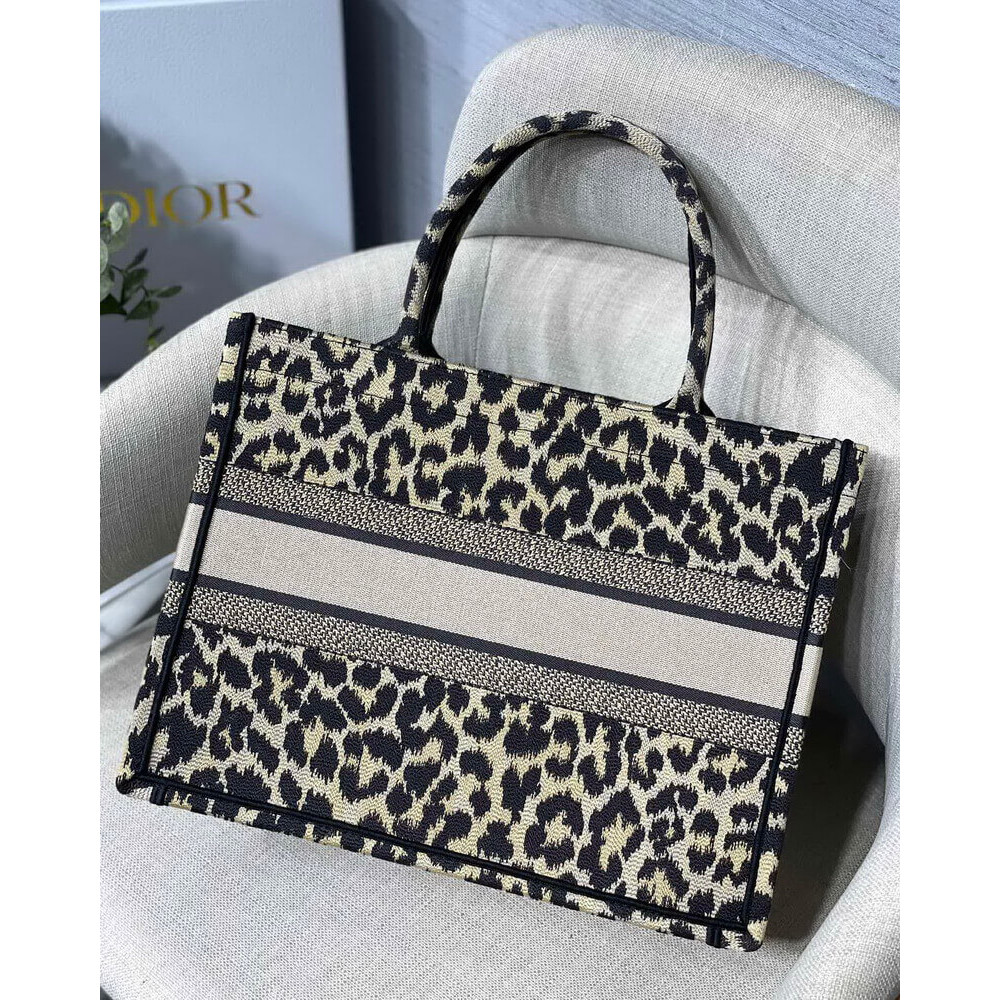 Dior Small Book Tote Ricamo Mizza Beige Multicolore M1296