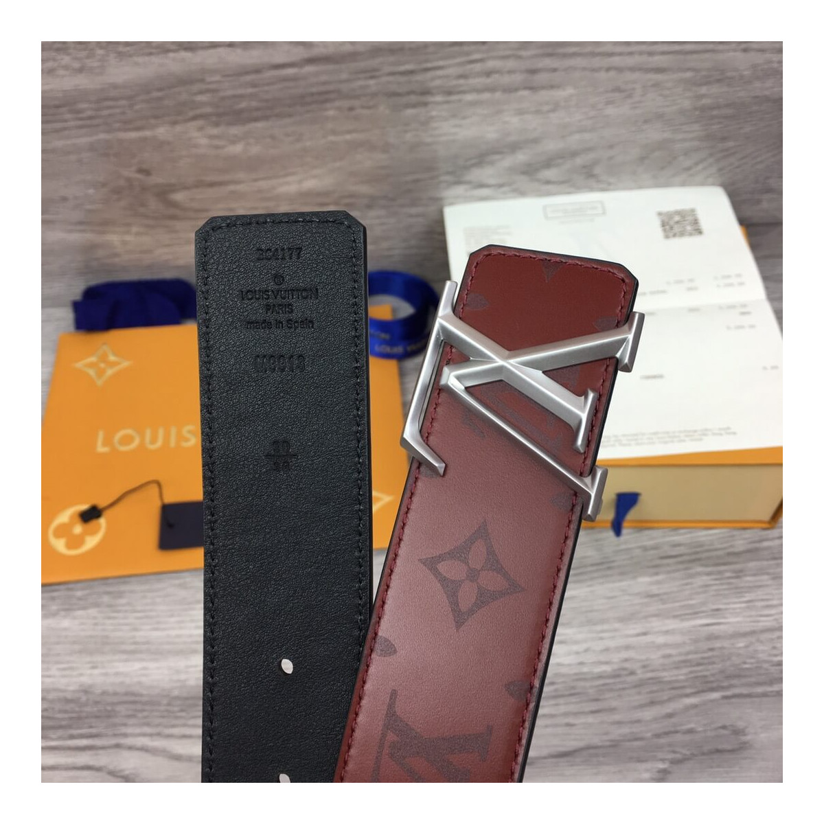 Louis Vuitton Pyramide 40mm Reversible Belt M9346