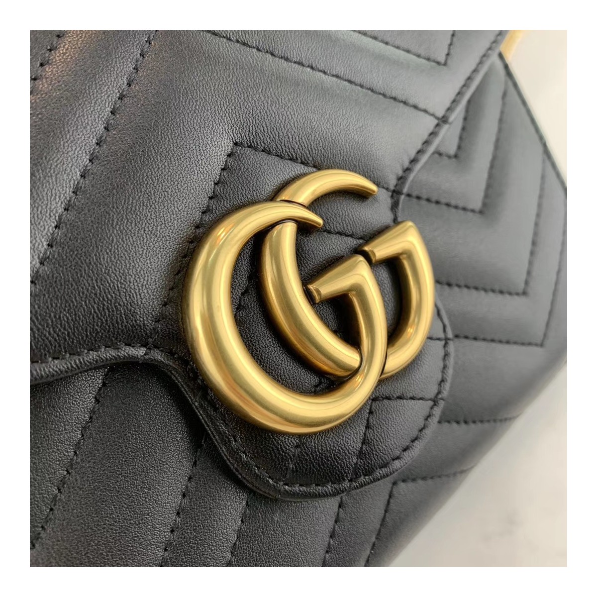 Gucci GG Marmont Matelasse Mini Bag 474575