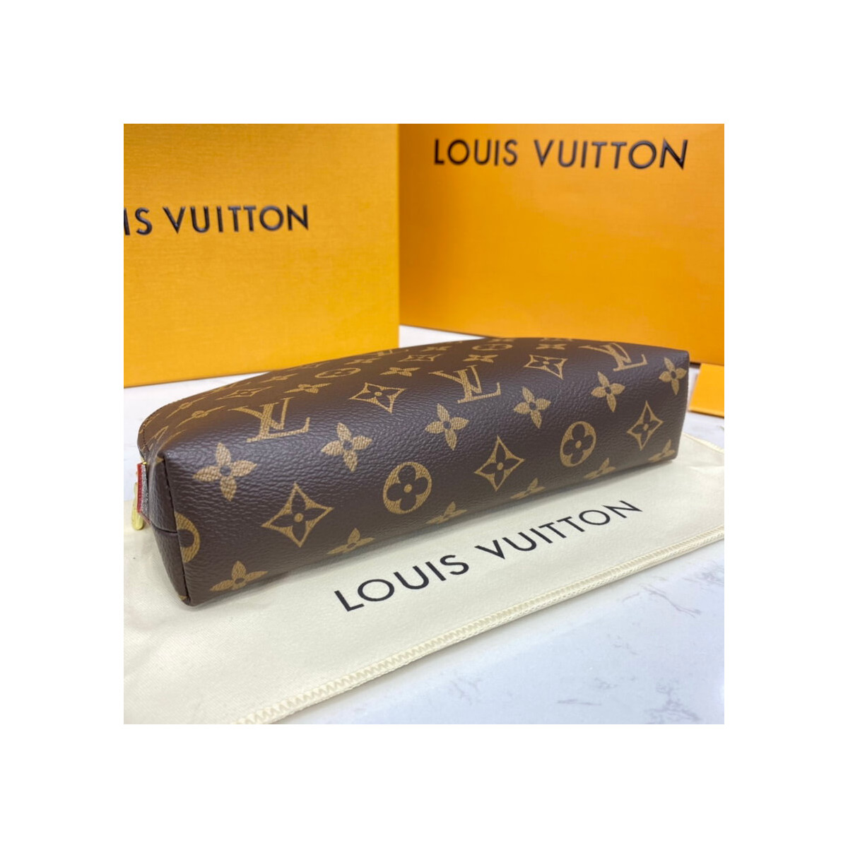 Louis Vuitton Cosmetic Pouch GM M47353