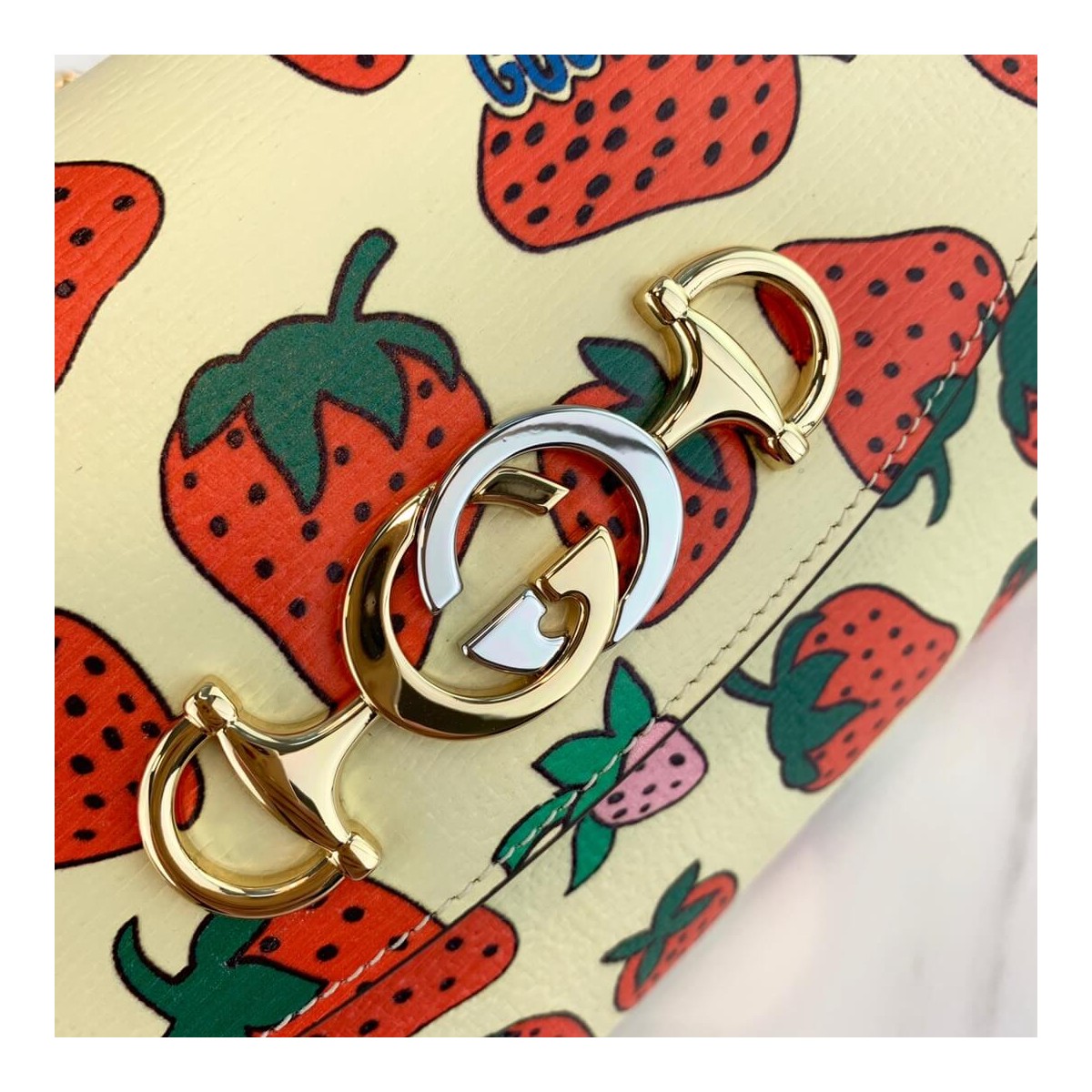 Gucci Zumi Strawberry Print Small Shoulder Bag 572375