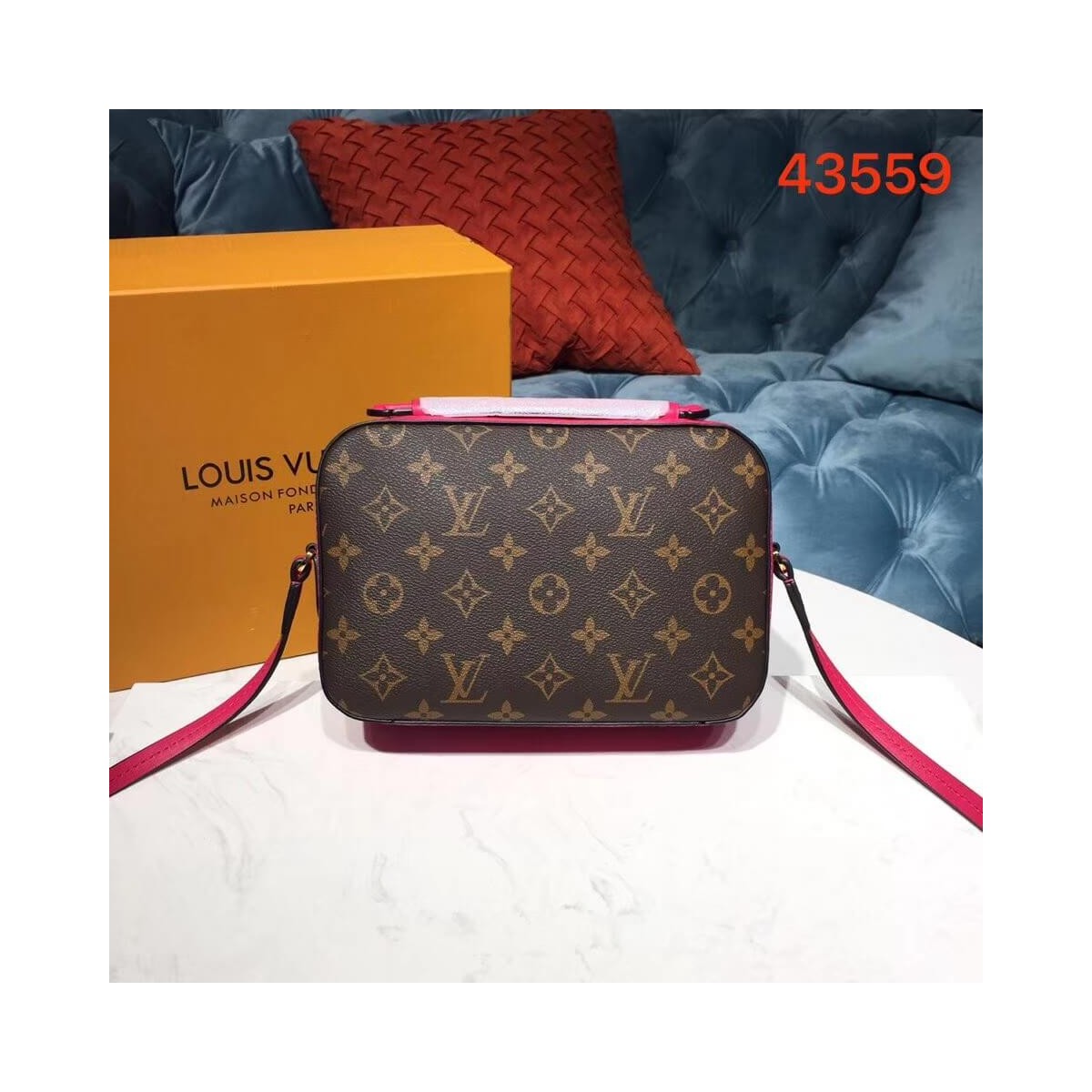 Louis Vuitton Monogram Canvas Saintonge M43559