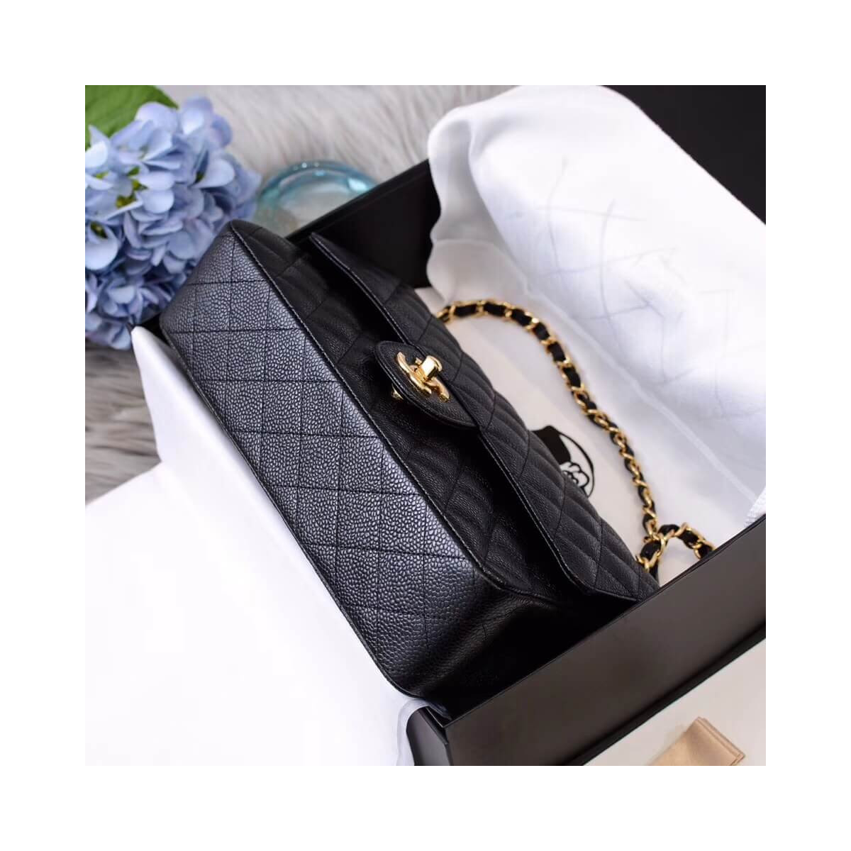 Chanel Caviar Calfskin Classic Flap Bag A01112 Black