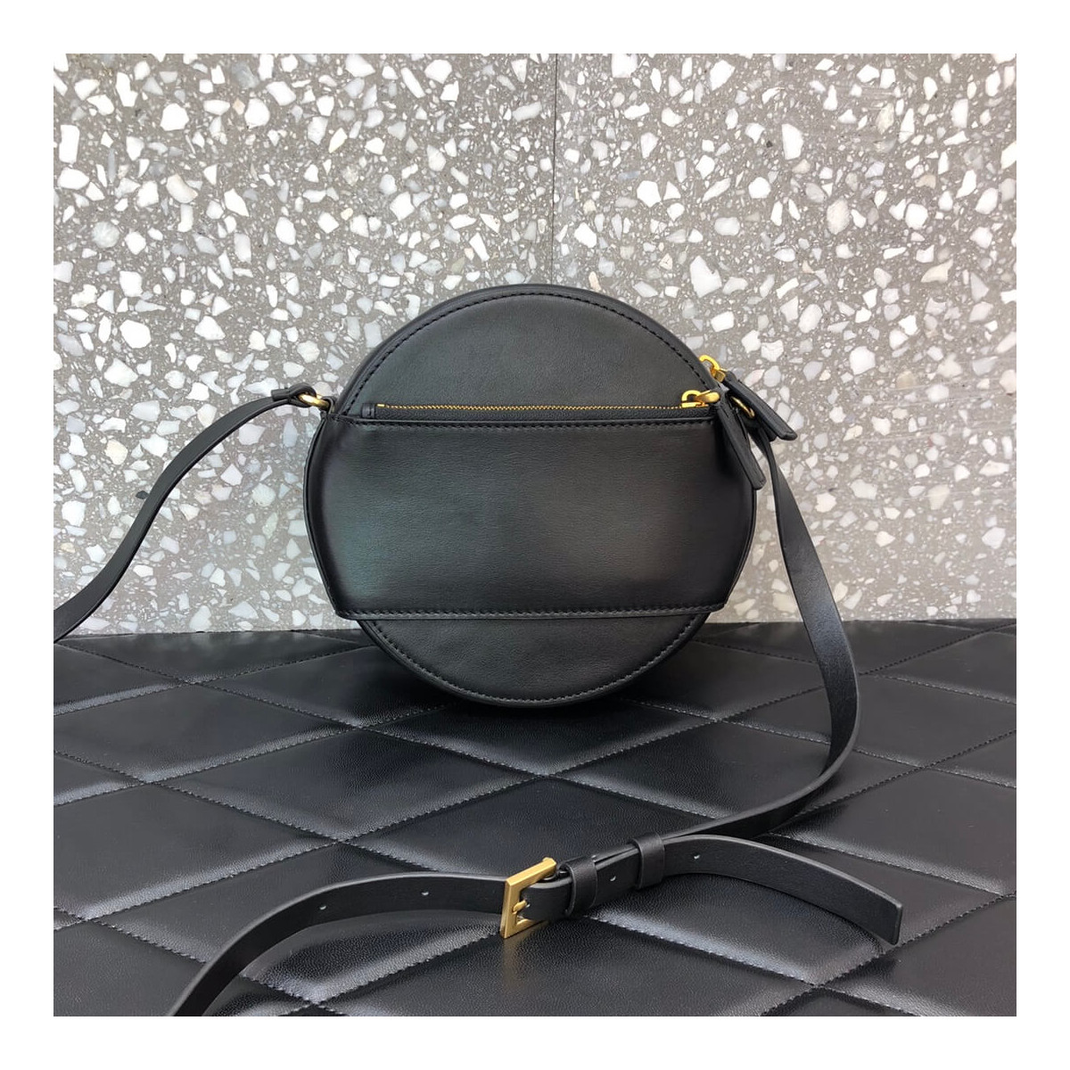 Valentino &#039;VLOGO&#039; Leather Round Crossbody Bag A0088