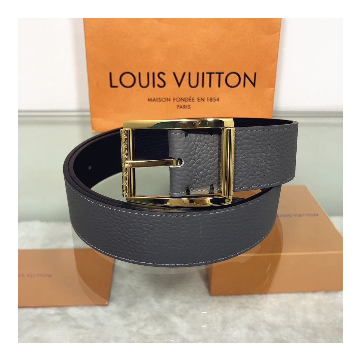 Louis Vuitton Reverso 40mm Reversible Belt M0127