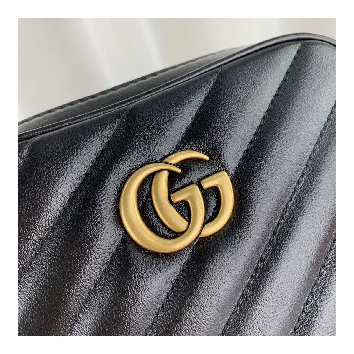 Gucci GG Marmont Mini Shoulder Bag 550155