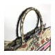 Christian Dior Book Tote Broderie Flowers Multicolore M1286