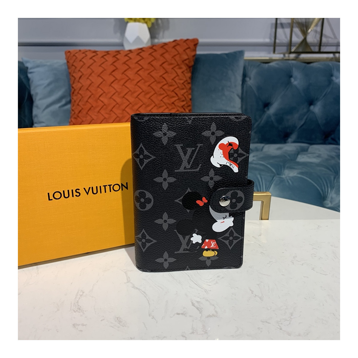 Louis Vuitton Monogram Eclipse Minnie Print Small Ring Agenda Cover R20005