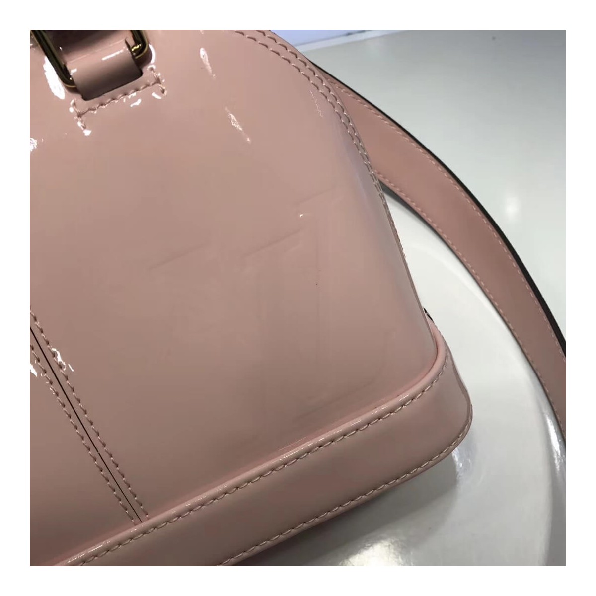 Louis Vuitton Patent Leather Alma BB M54785