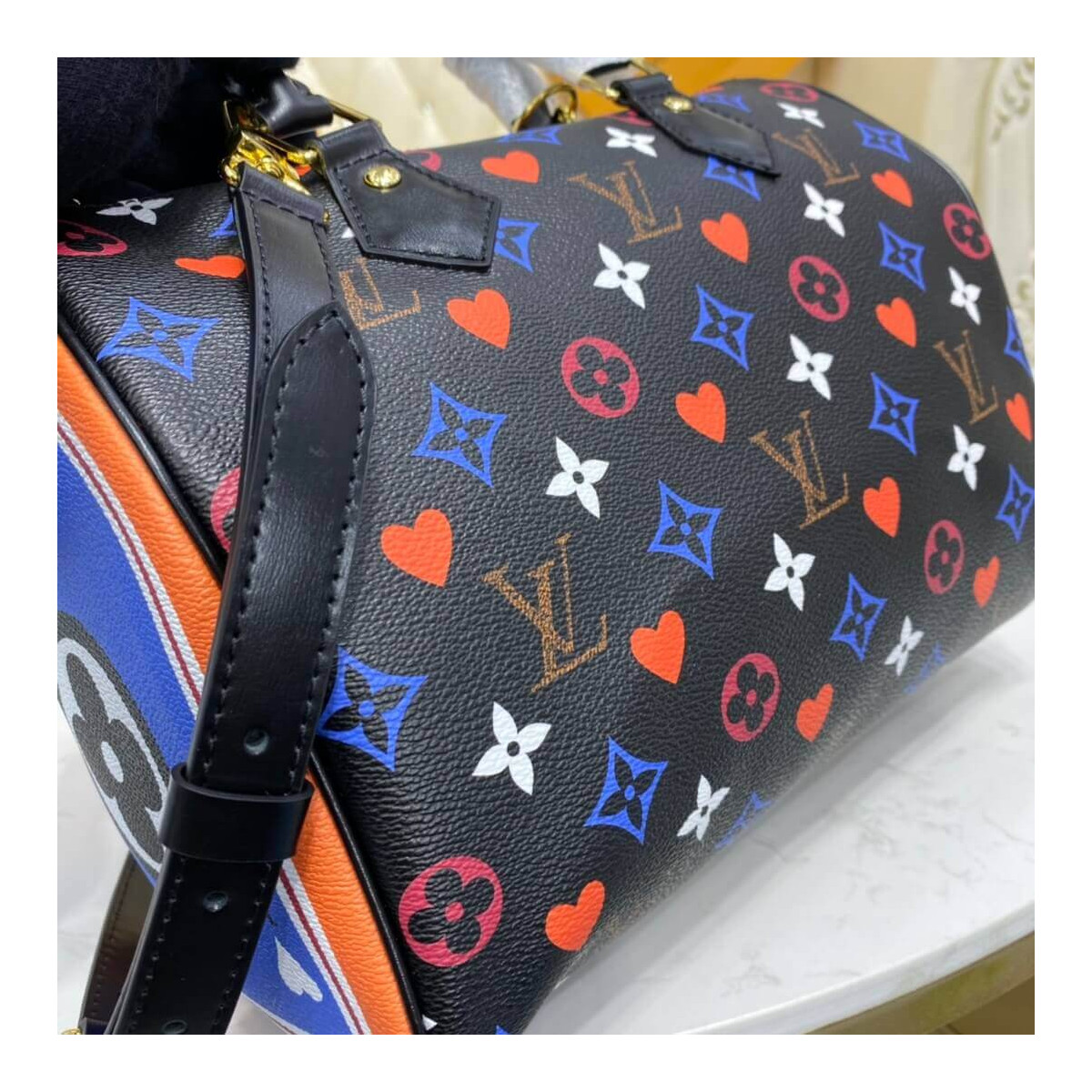 Louis Vuitton Game On Speedy Bandoulière 25 M57466