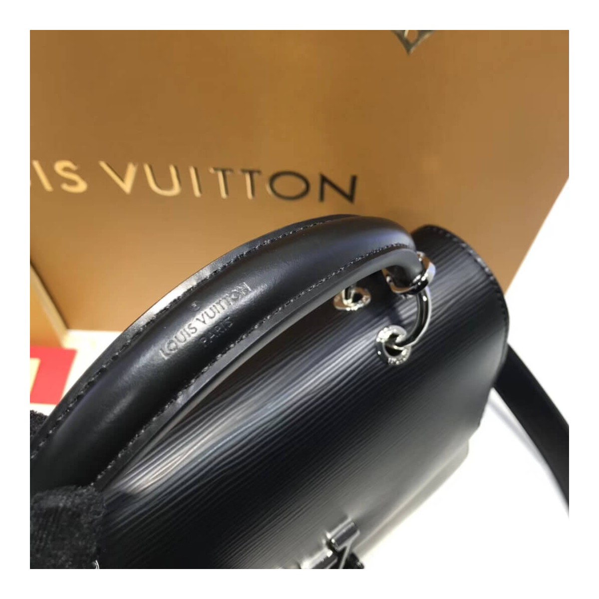 Louis Vuitton Epi Leather Grenelle PM M53694