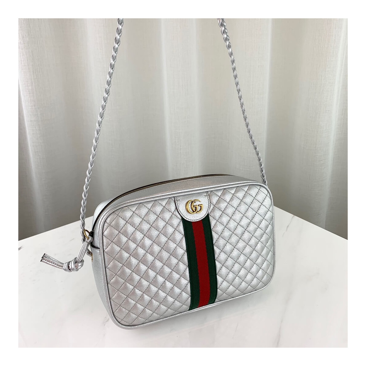 Gucci Quilted Leather Small Shoulder Bag 541051