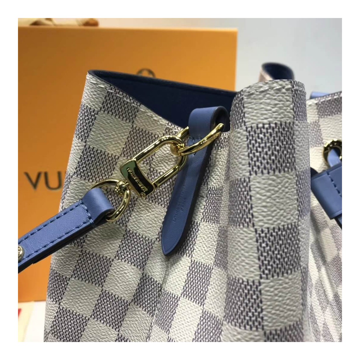 Louis Vuitton Damier Azur NeoNoe N40513