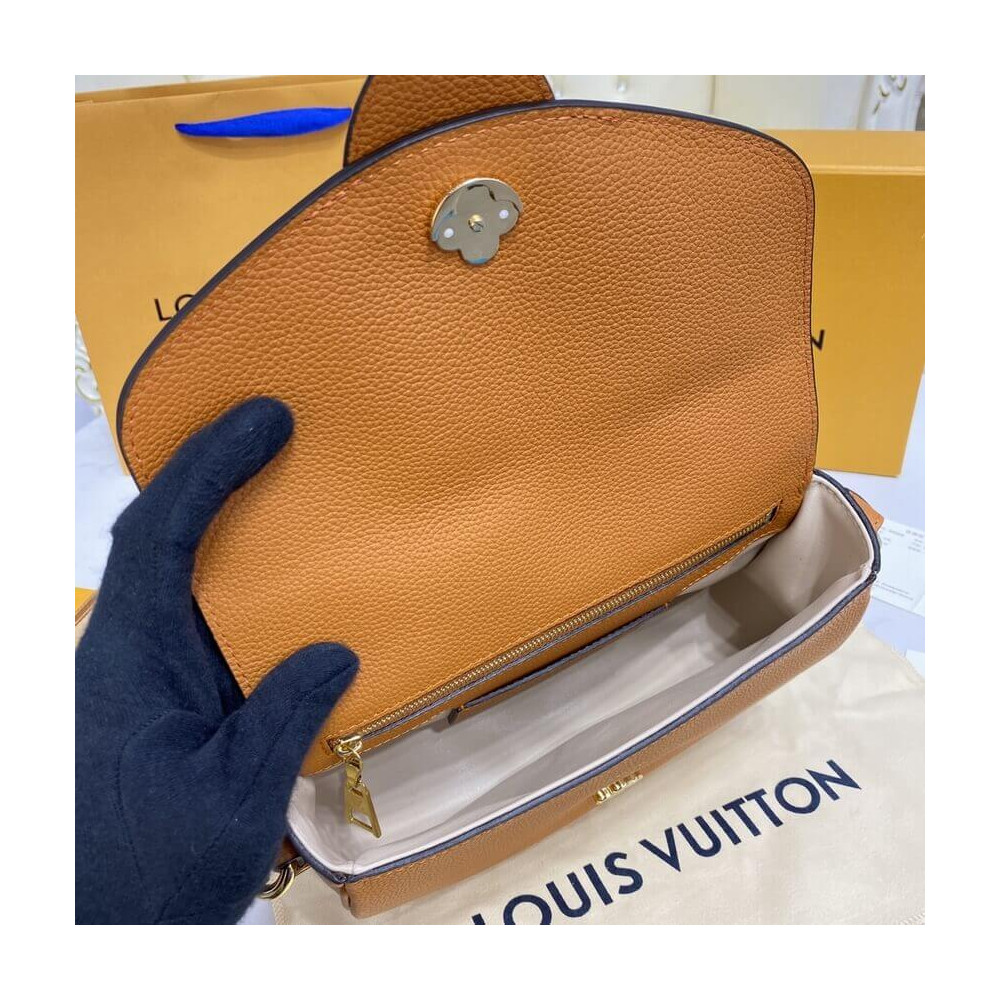 Louis Vuitton LV Pont 9 Soft MM M58968 Sienne Doree