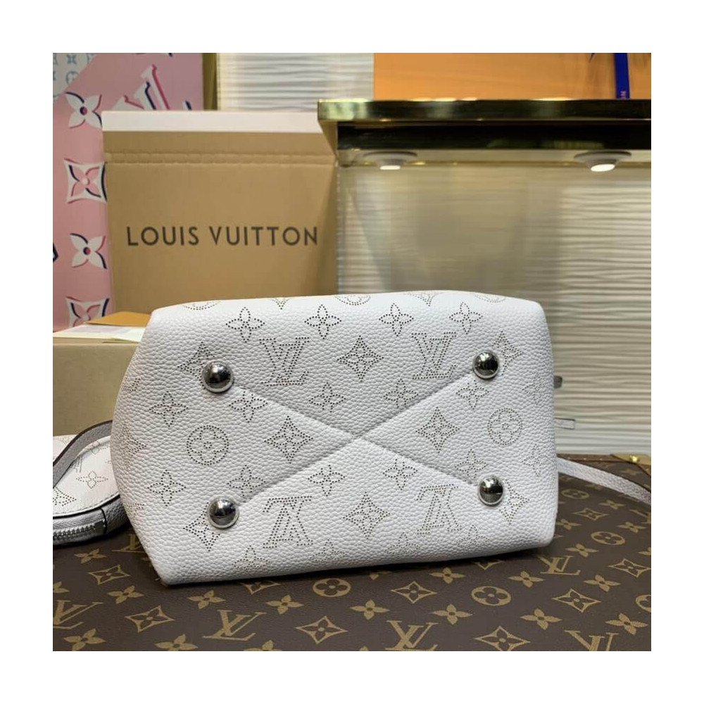 Louis Vuitton Mahina Leather Bella M58480